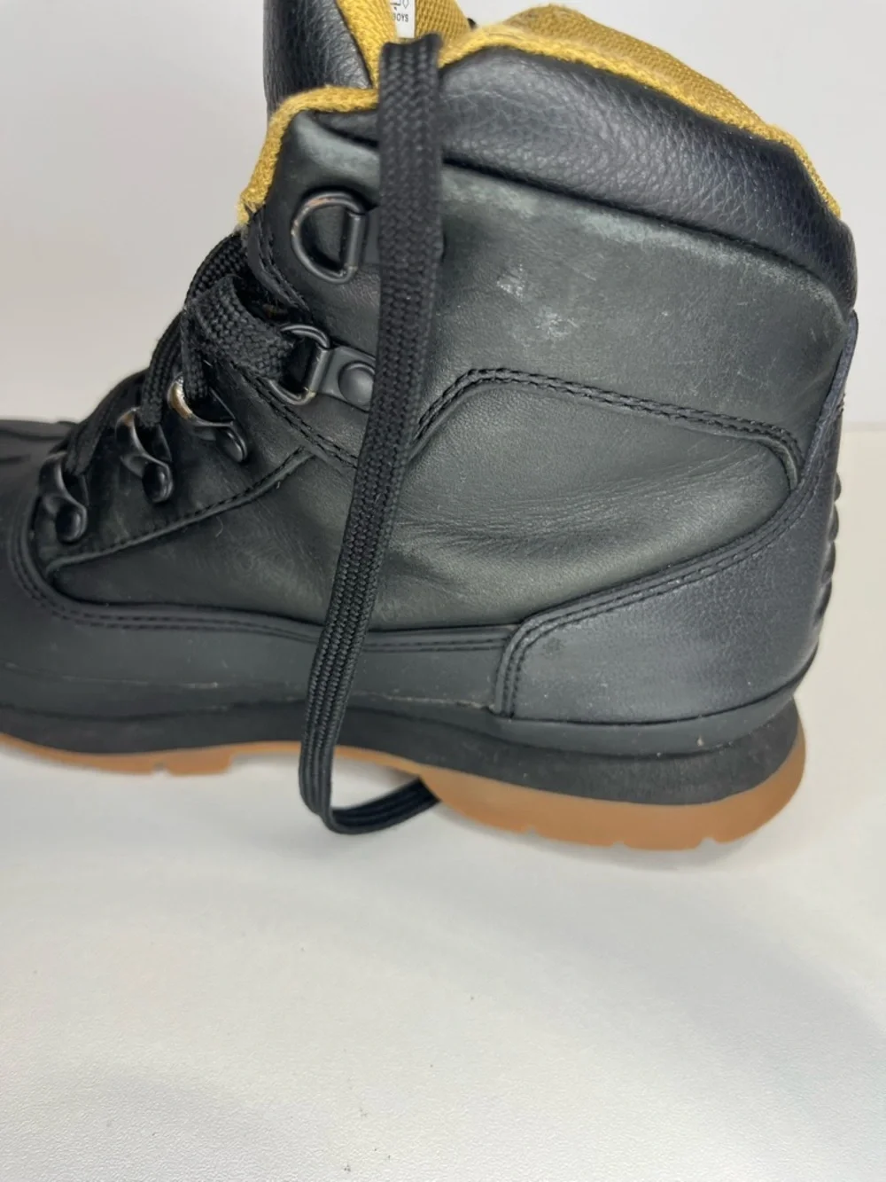 Timberland Black Hiking Boots with Tan Interior Big Boys Size 4